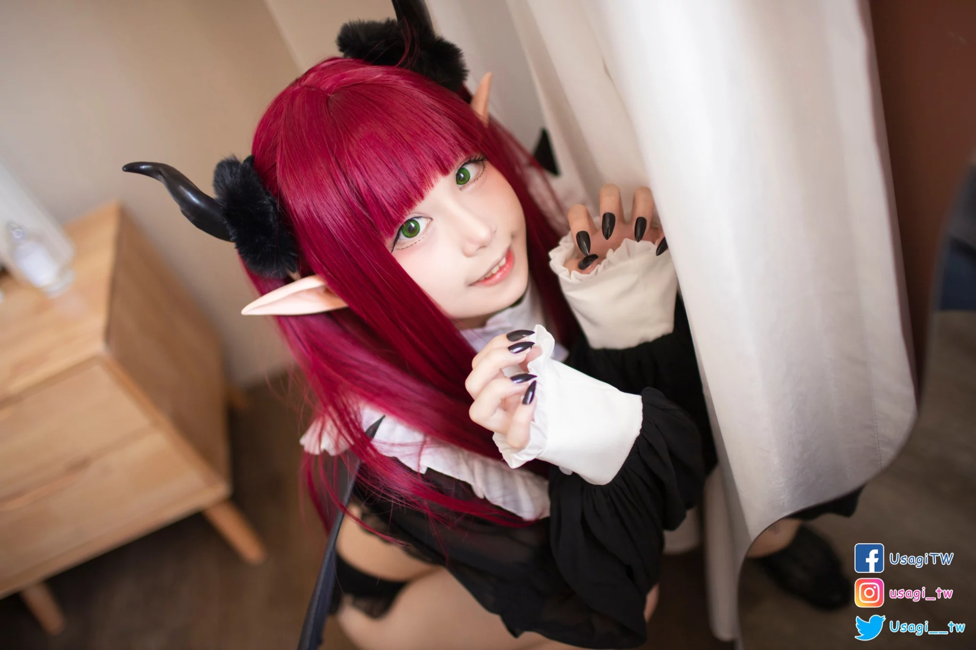 清楚可愛系 COSER「Usagi 羽咲」化身海夢小魅魔魅惑你的心♡